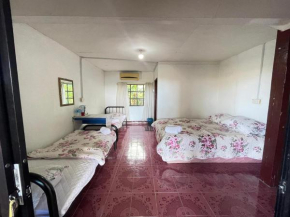Aravilla Homestay Family